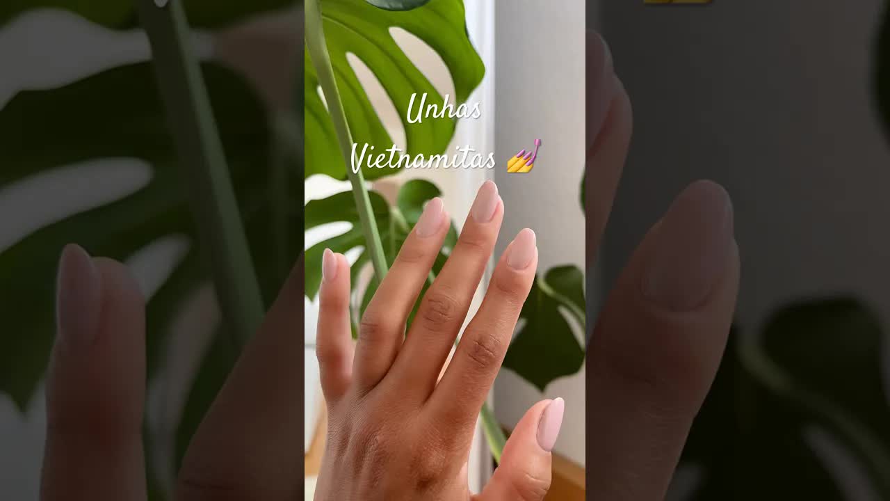 Alongamento de Unhas em Estúdio Vietnamita na Alemanha