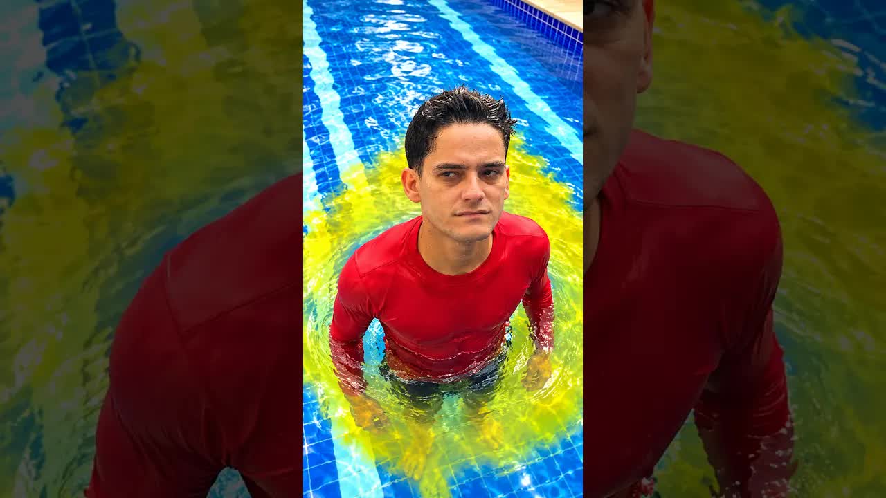Pequenas vitórias na piscina: abrir os olhos e fazer xixi