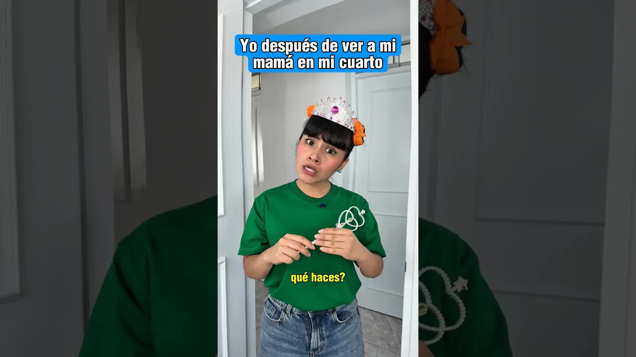 Mamá ordenando la habitación mágica