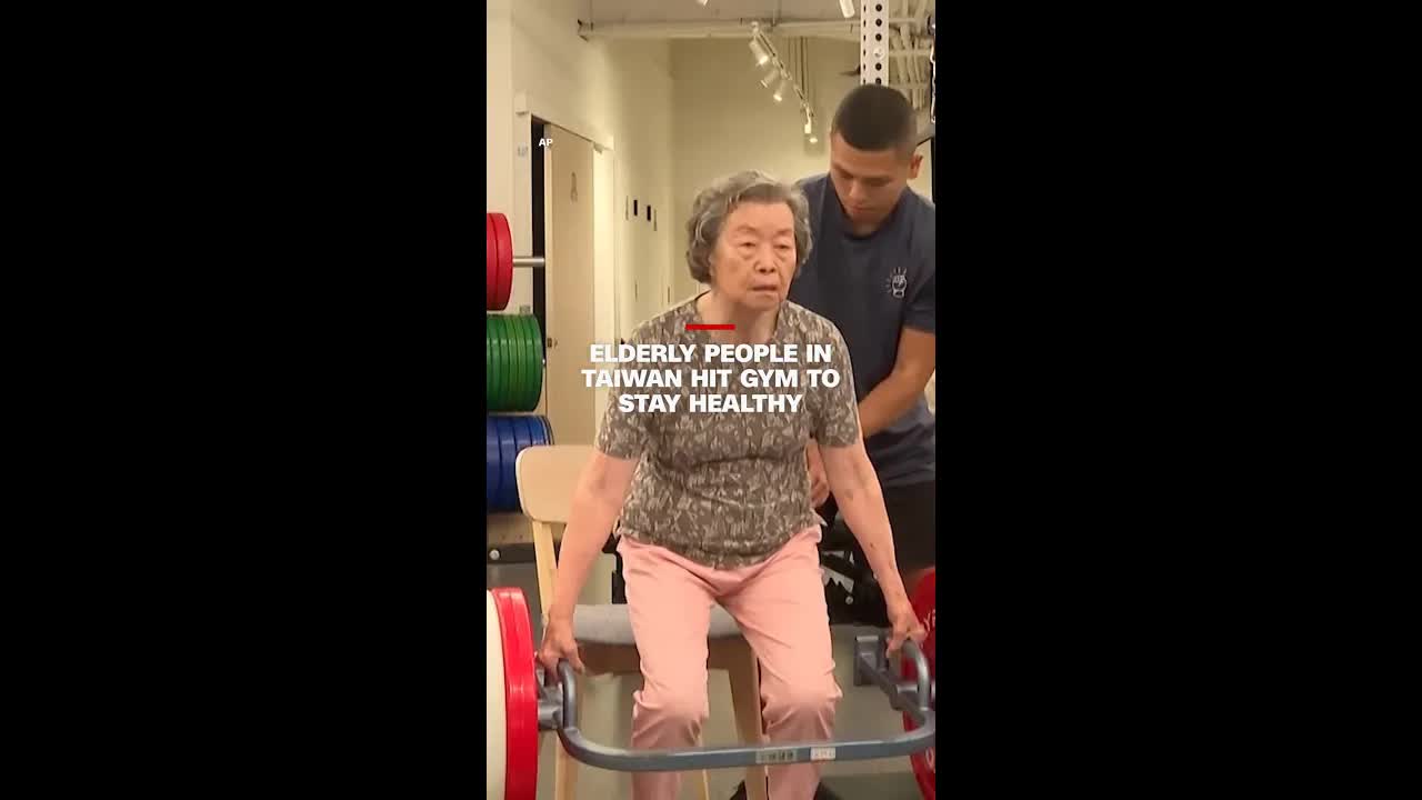 台湾长者上健身房保持健康