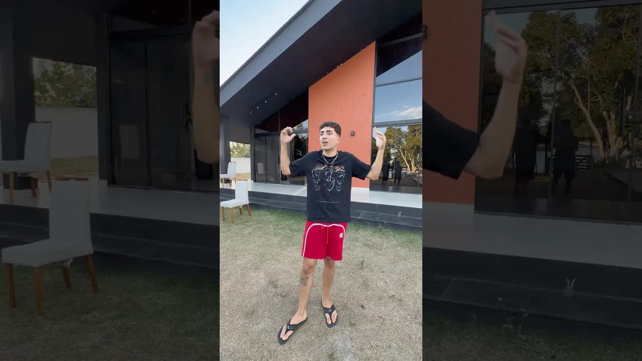 Olha a minha casa ali
