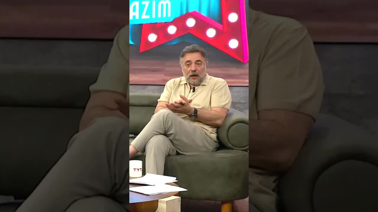 Oktay Kaynarca'dan Sırrı Süreyya Önder Taklidi ve Mersin Anısı