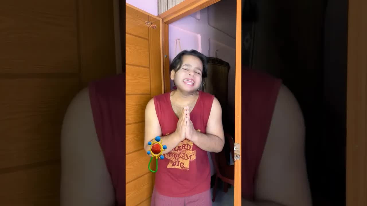 Kaccha Aam Khate Hue Mazedaar Comedy