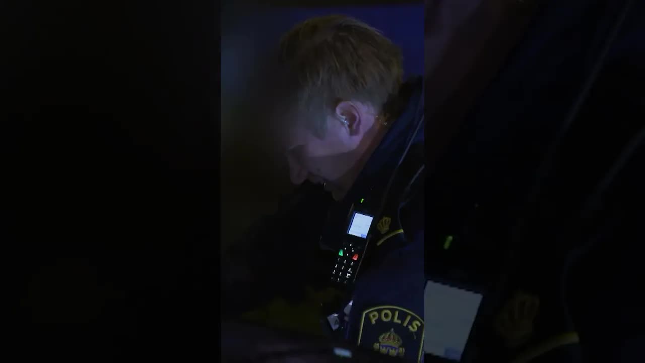 Trafikpolisen hittar marijuana gömd i kalsongerna
