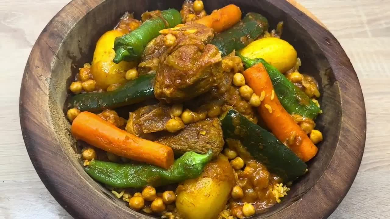 وصفة رز بالخضرة الليبي التقليدي