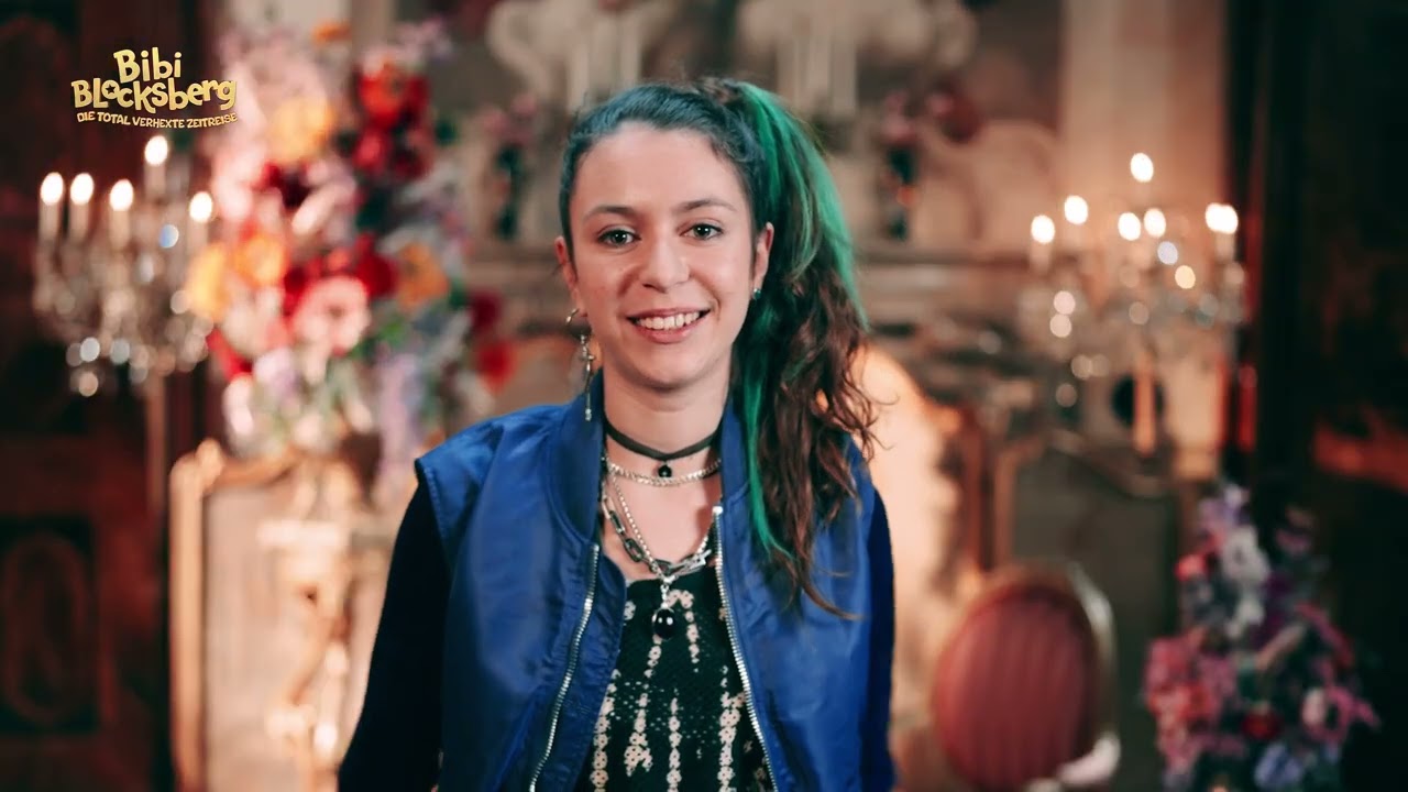 Karla Demmin als Schubia: Ein Interview über Zeitreisen und Praktika
