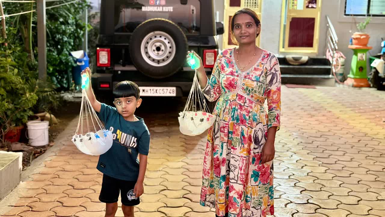 पॅराशूट उडवण्याचा प्रयत्न आणि मजा