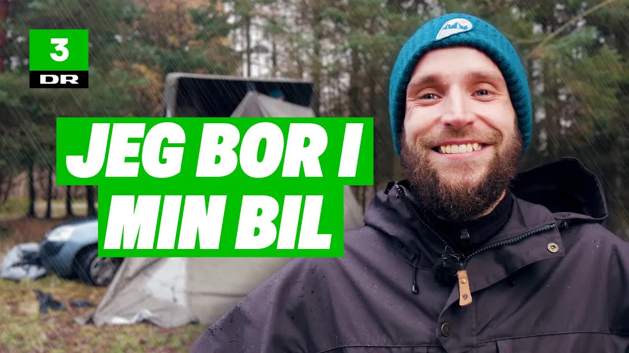 Sebastian bor i sin Berlingo med hunden Lennie