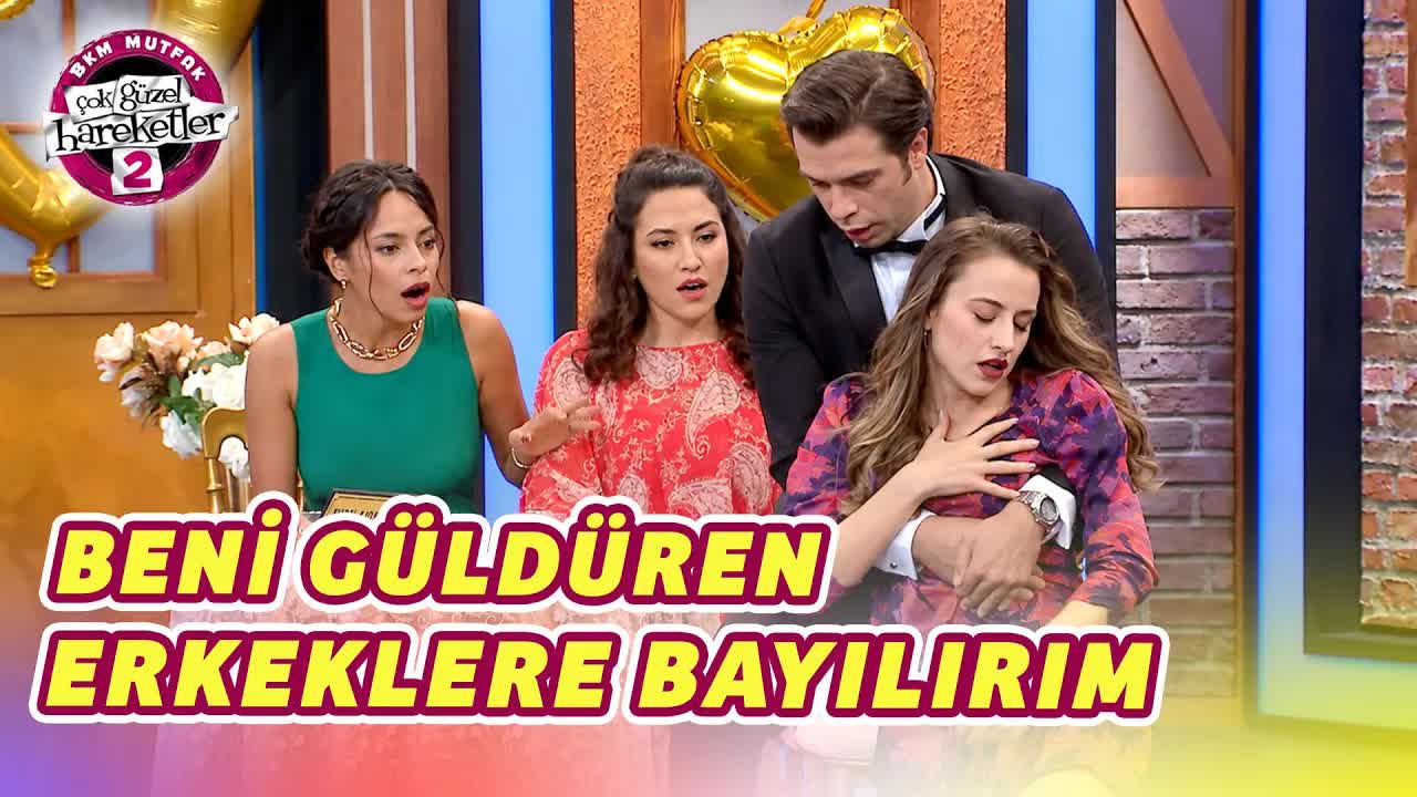Flash Bekarlar Skeci: Romantik Buluşma ve Komik Yanlış Anlaşılma