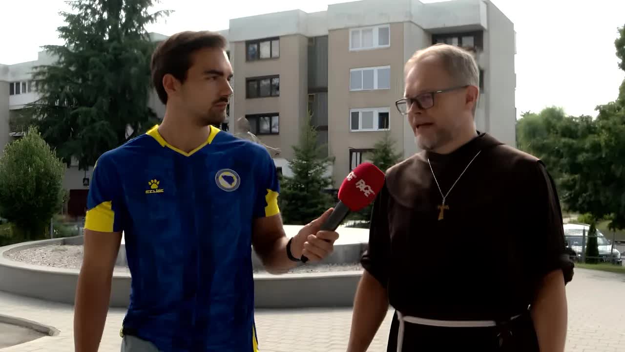 Fra Danijel: Zvona crkve slave golove reprezentacije BiH