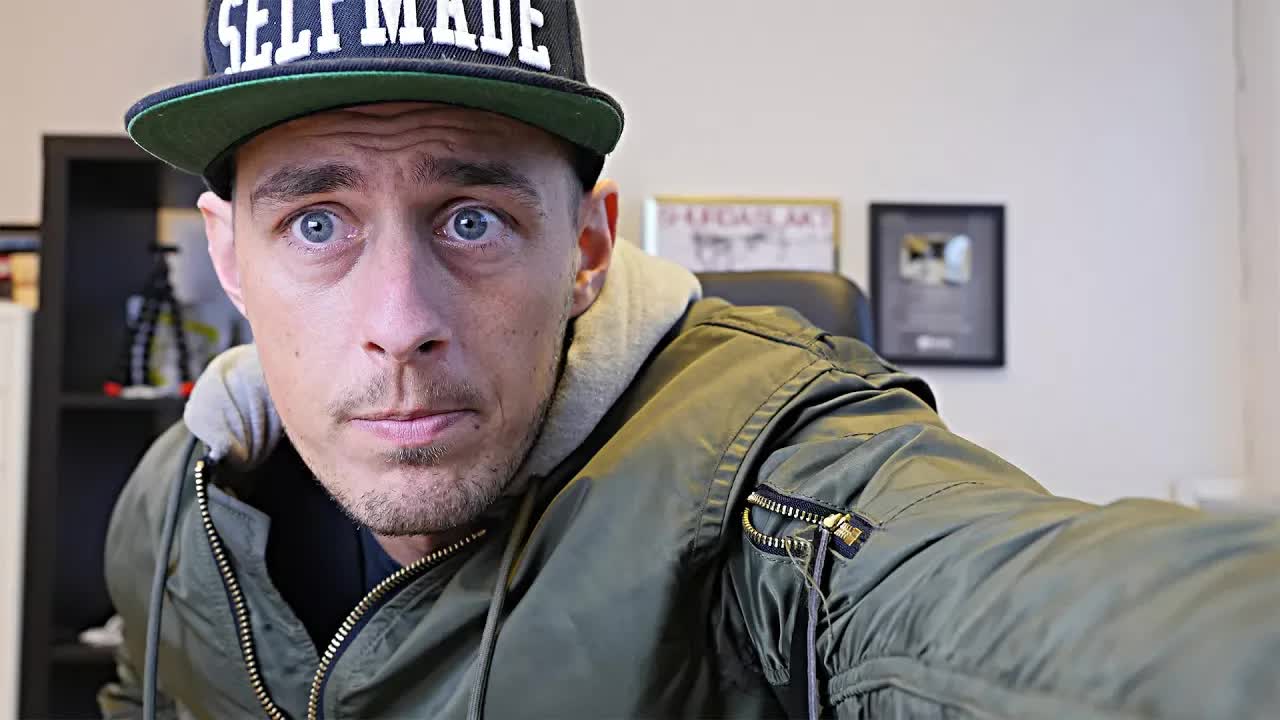 Jag byter namn från Clueless Swede till Cluee