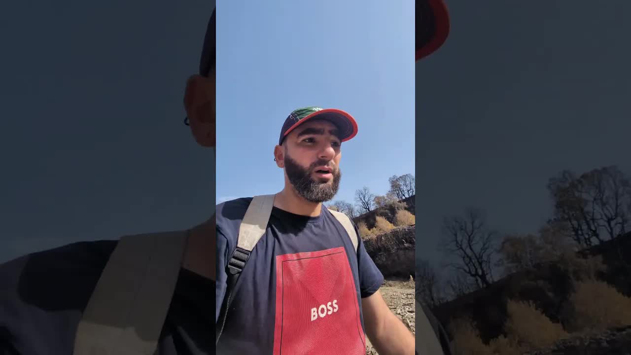 إنقاذ كلب عالق في واد عميق