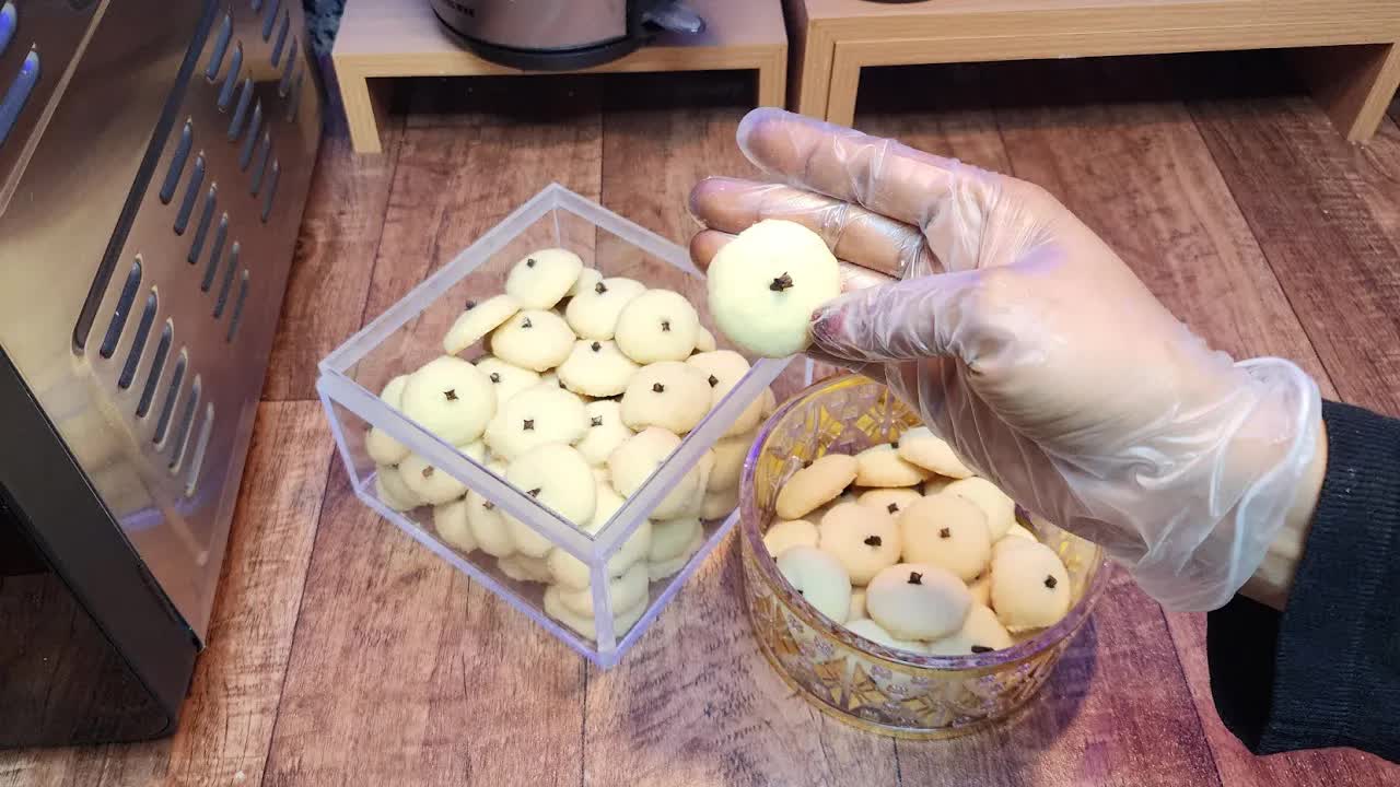 وصفات خبيز العيد: غريبة وكعك بالسوداني