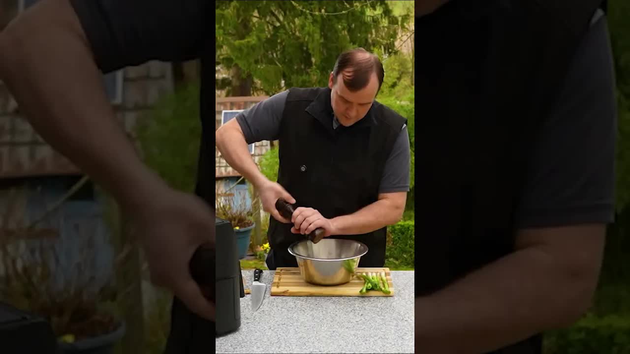 Japanische Hackbällchen im Airfryer zubereiten