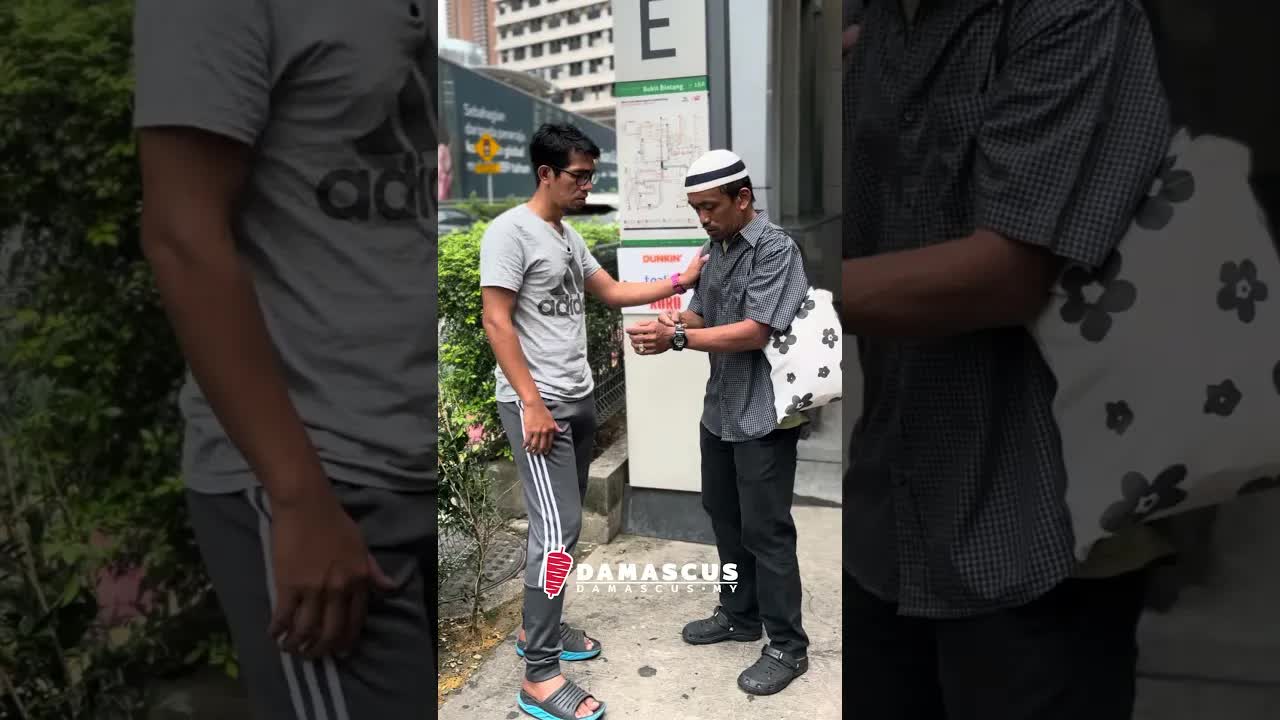 Kisah Sedih Adik Abang Cari Shawarma