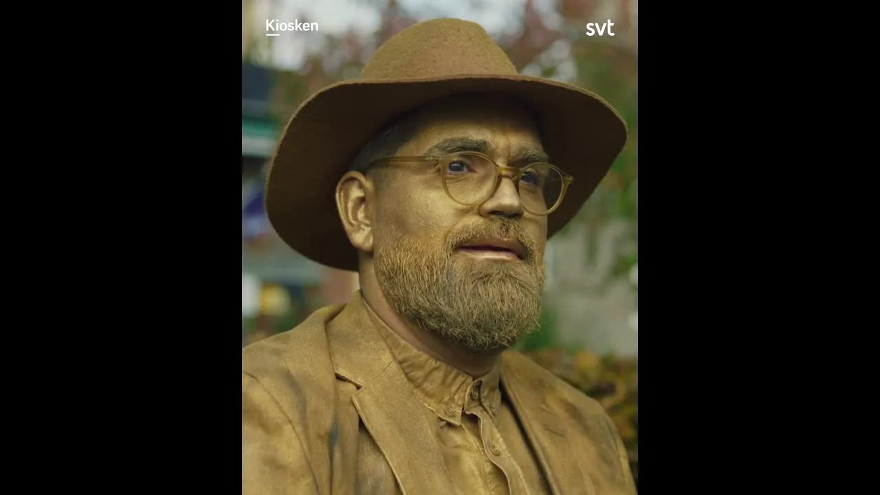 Bram blev en staty: En humoristisk sketsch