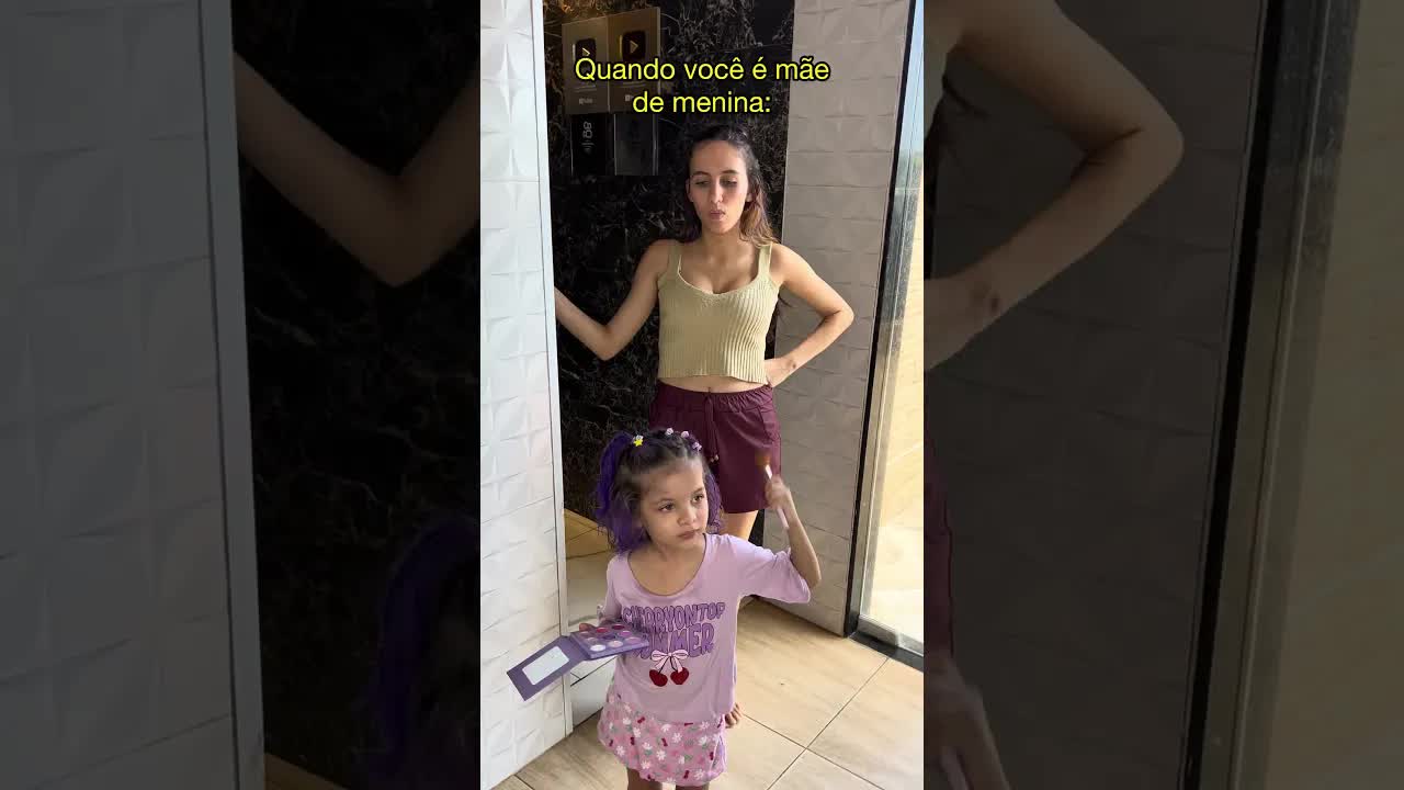 Quando a filha quer ser igual à mãe