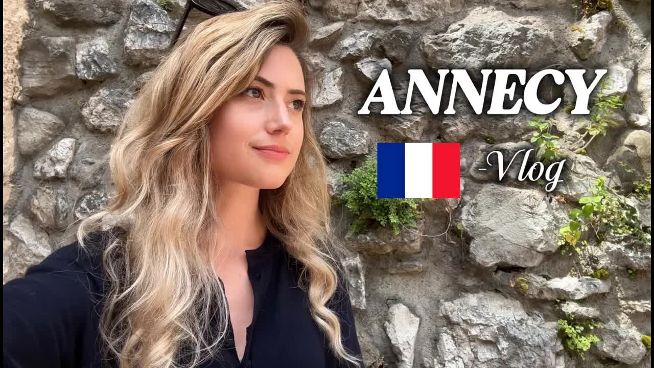 Voyage à Annecy : Découverte et Lecture au Lac