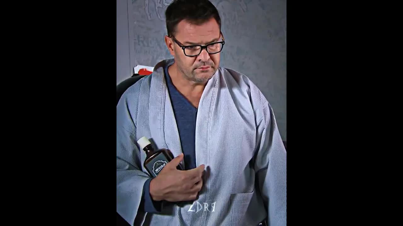Ludwik szuka winnych po kielichu