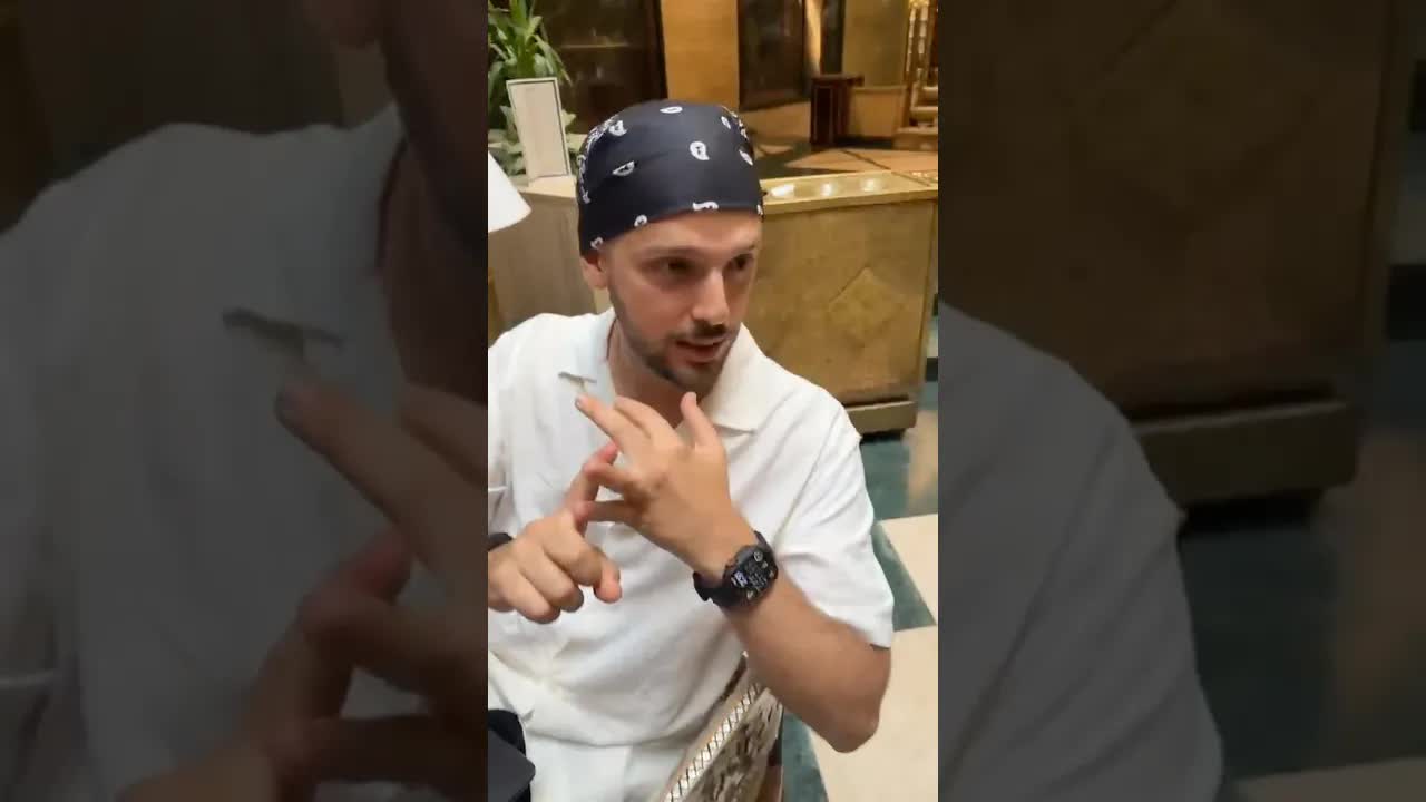 مين سافر أكثر؟ تحدٍّ بين التوأم