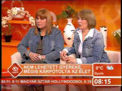 Kovács Kati és unokahúga beszélgetése