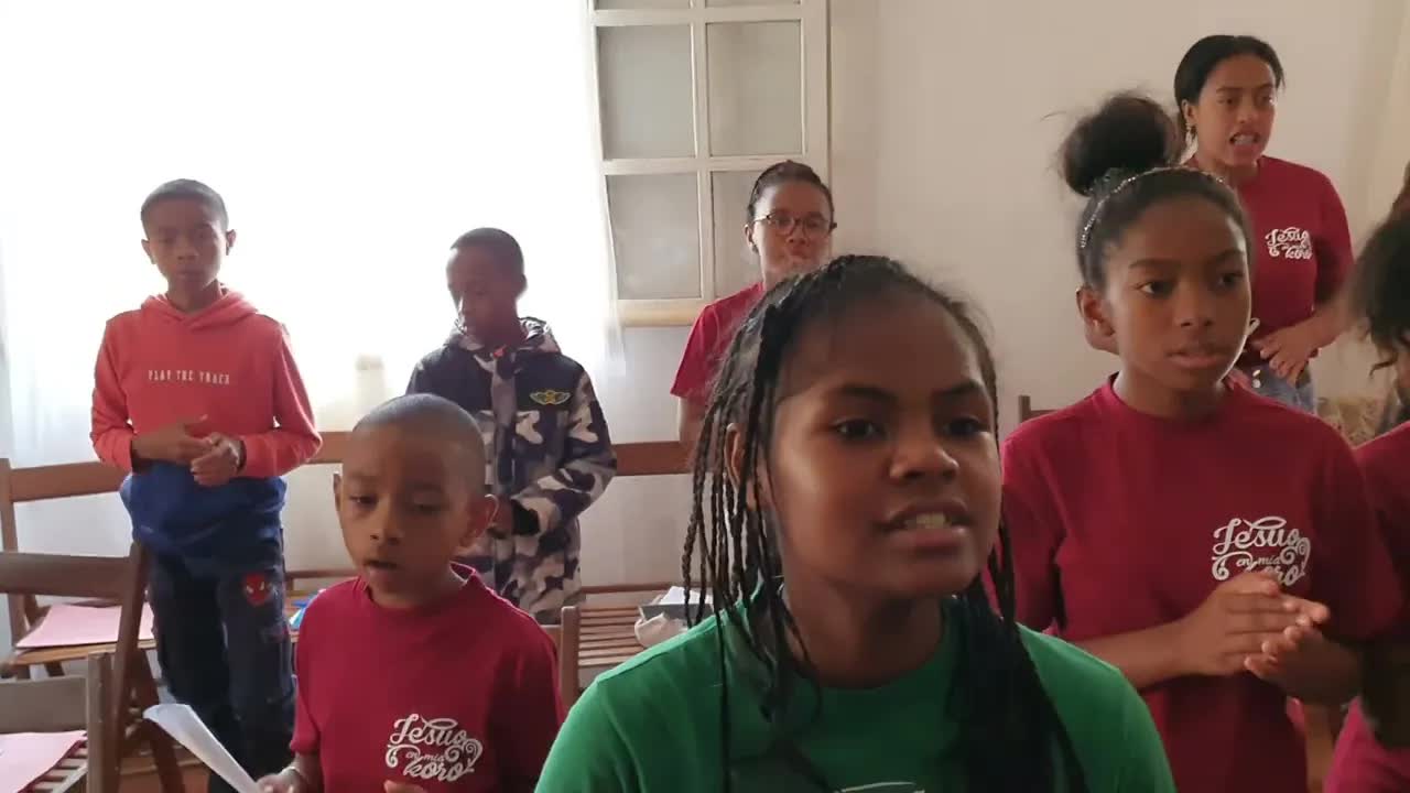 Ho granda Dio: Kristana kanto en Esperanto