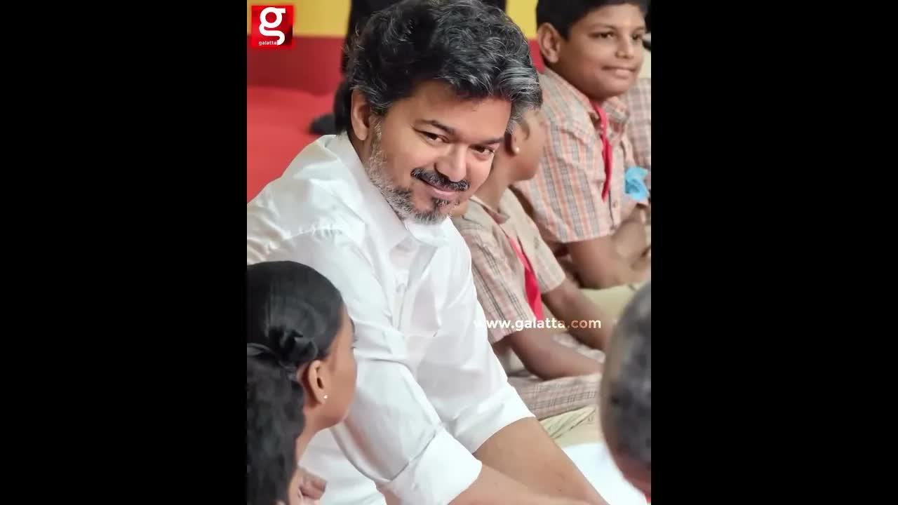 CM விஜயை பார்த்த குட்டிப் பையனின் சிரிப்பு