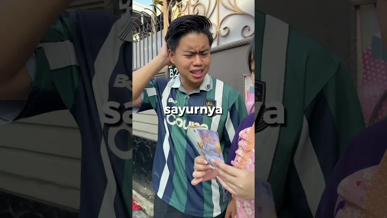Dimarahi ibu gara-gara main HP dan dompet hilang
