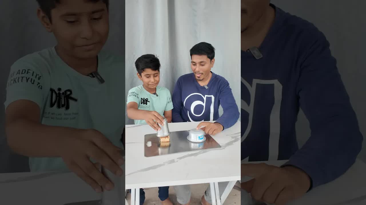 பாப்பாவுக்கு பெரிய டம்ளரா சின்ன பவுலா?