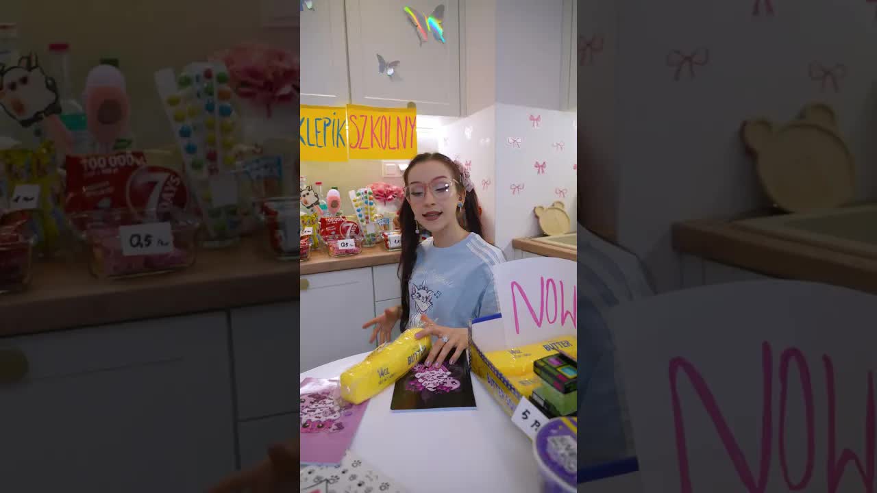 Parodia szkolnego sklepiku z cukierkami