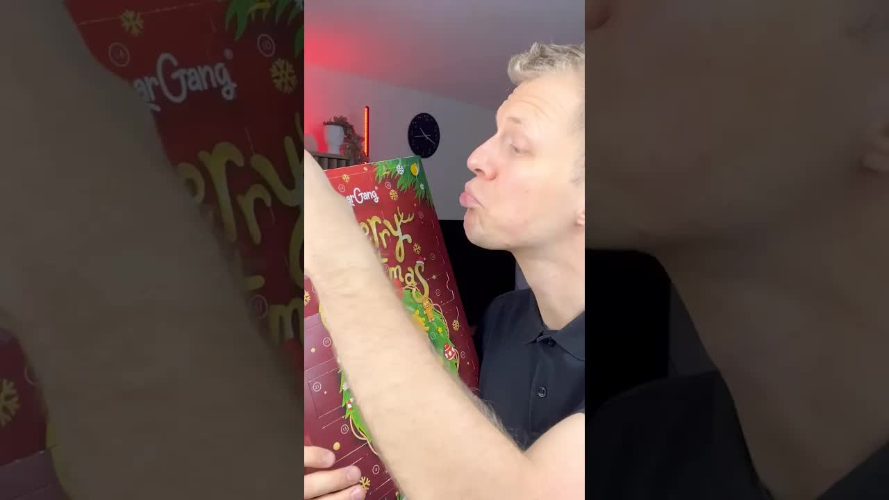Otevíráme adventní kalendář se sladkostmi z Japonska