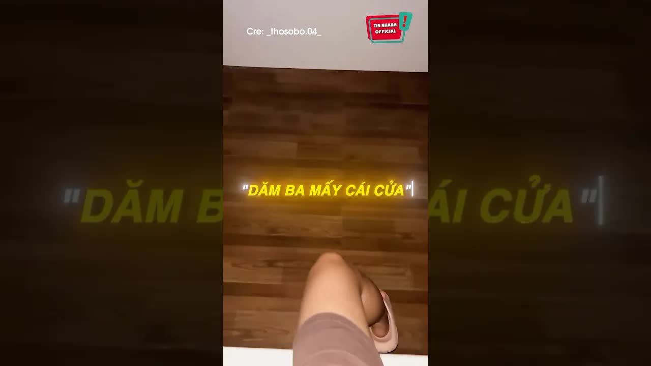 Cô gái lẻn vào nhà qua cửa sổ khi bị khóa cửa