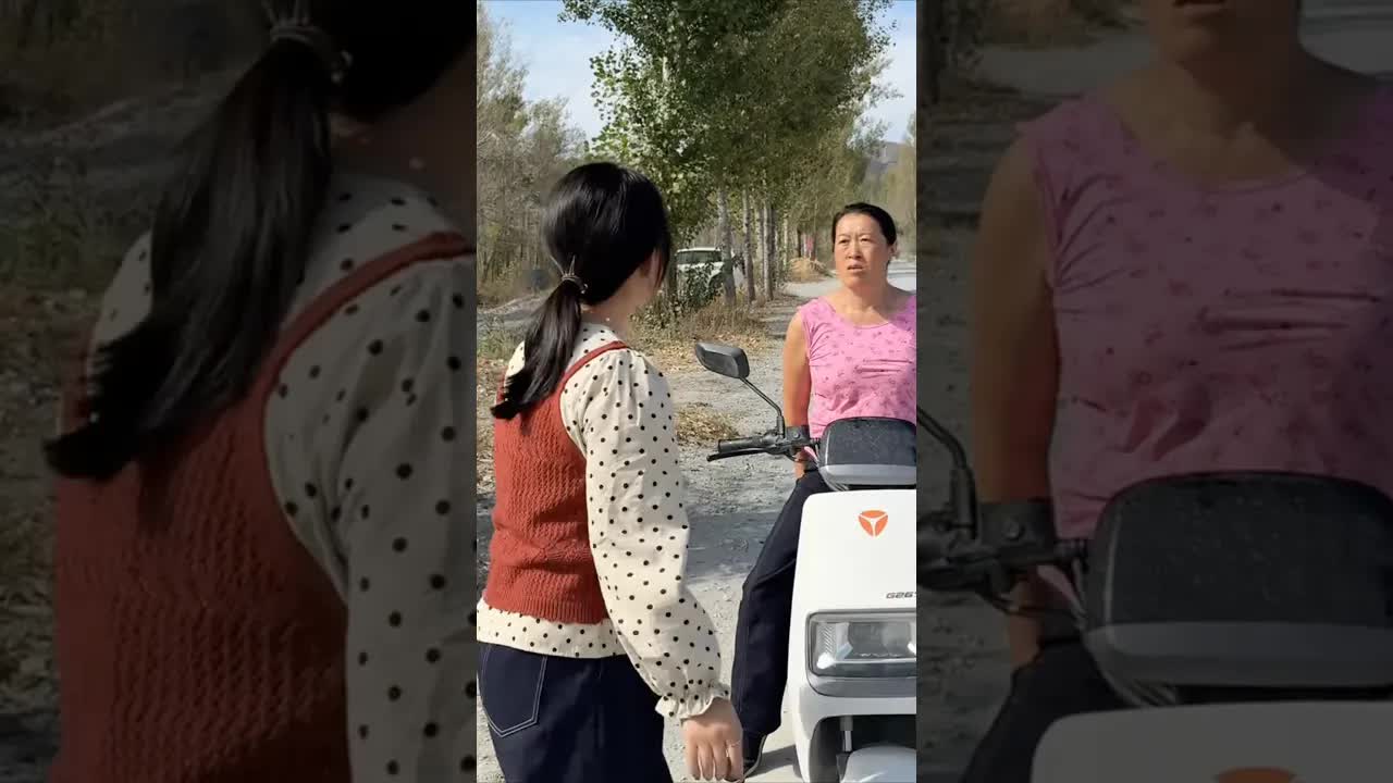 ¿No la conoces? ¿Por qué iban juntos en el coche?