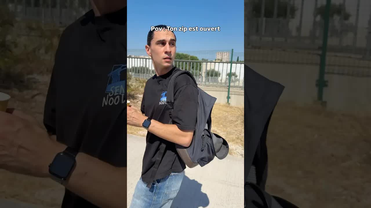 un pote signale une fermeture éclair ouverte