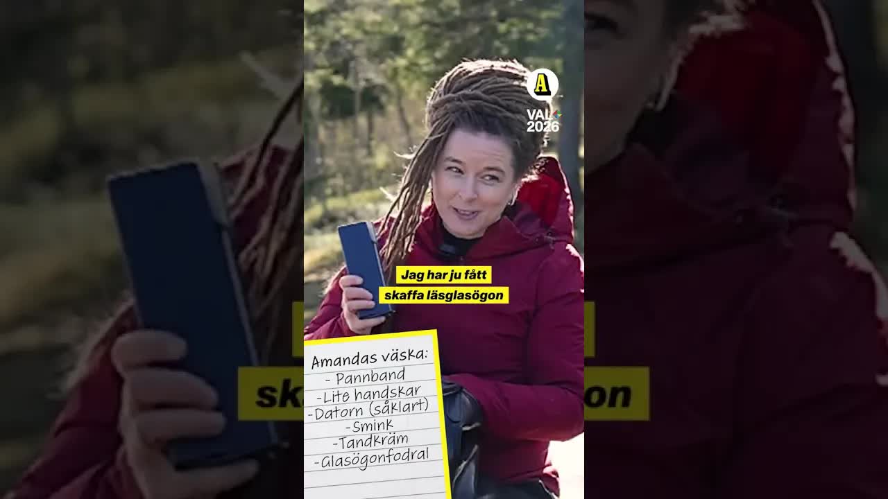 Vad finns i Amanda Linds väska?