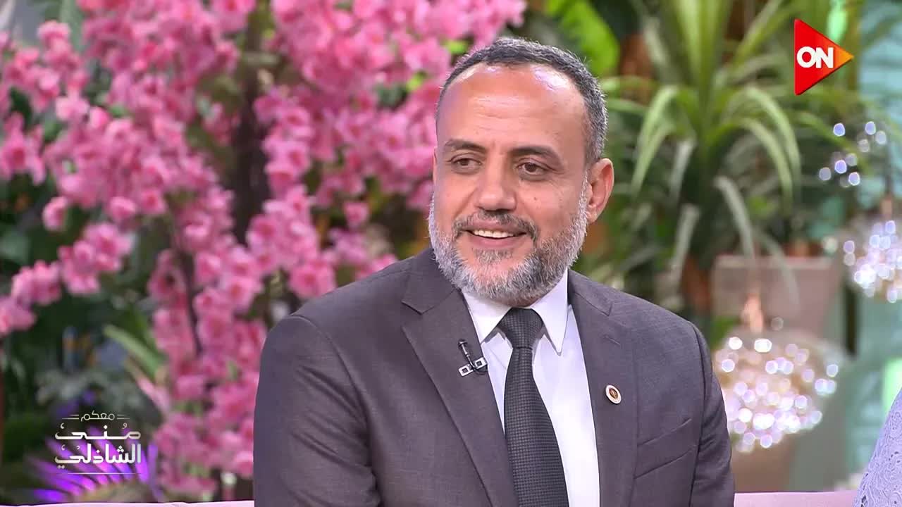 دكتور هشام سلام وحلم مركز الحفريات