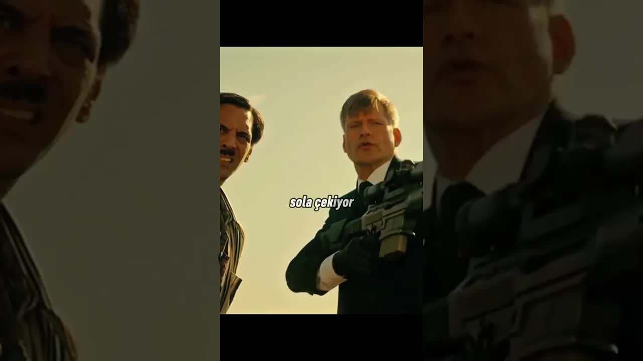 Profesyonel tetikçiyle tehlikeli silah pazarlığı sahnesi