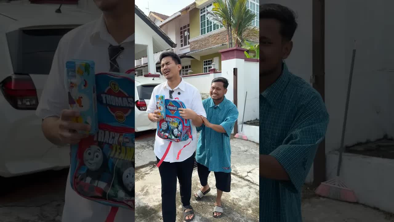 Komedi Sekolah: Ehsan dan Iqmal Berebut Bekal
