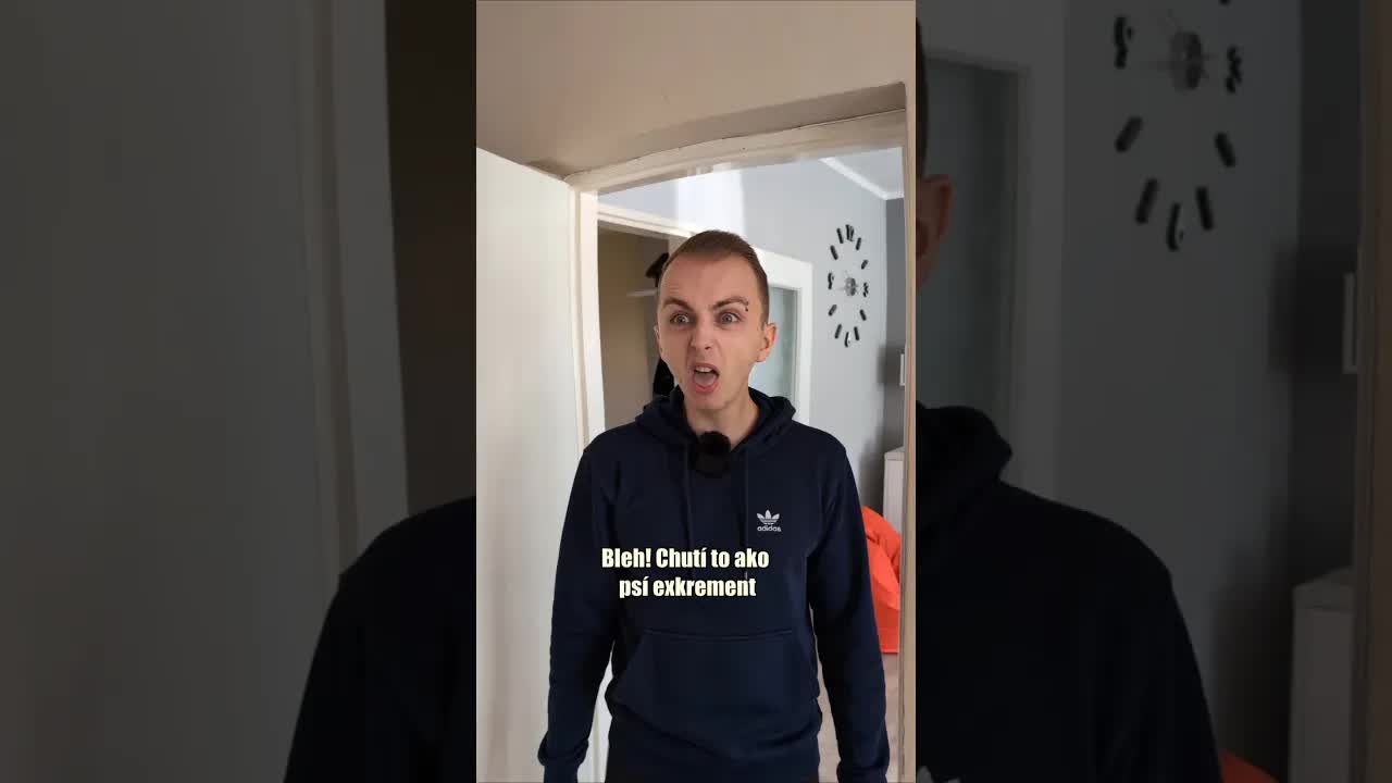 Brat ukáže sestre, ako rýchlo zarobiť peniaze