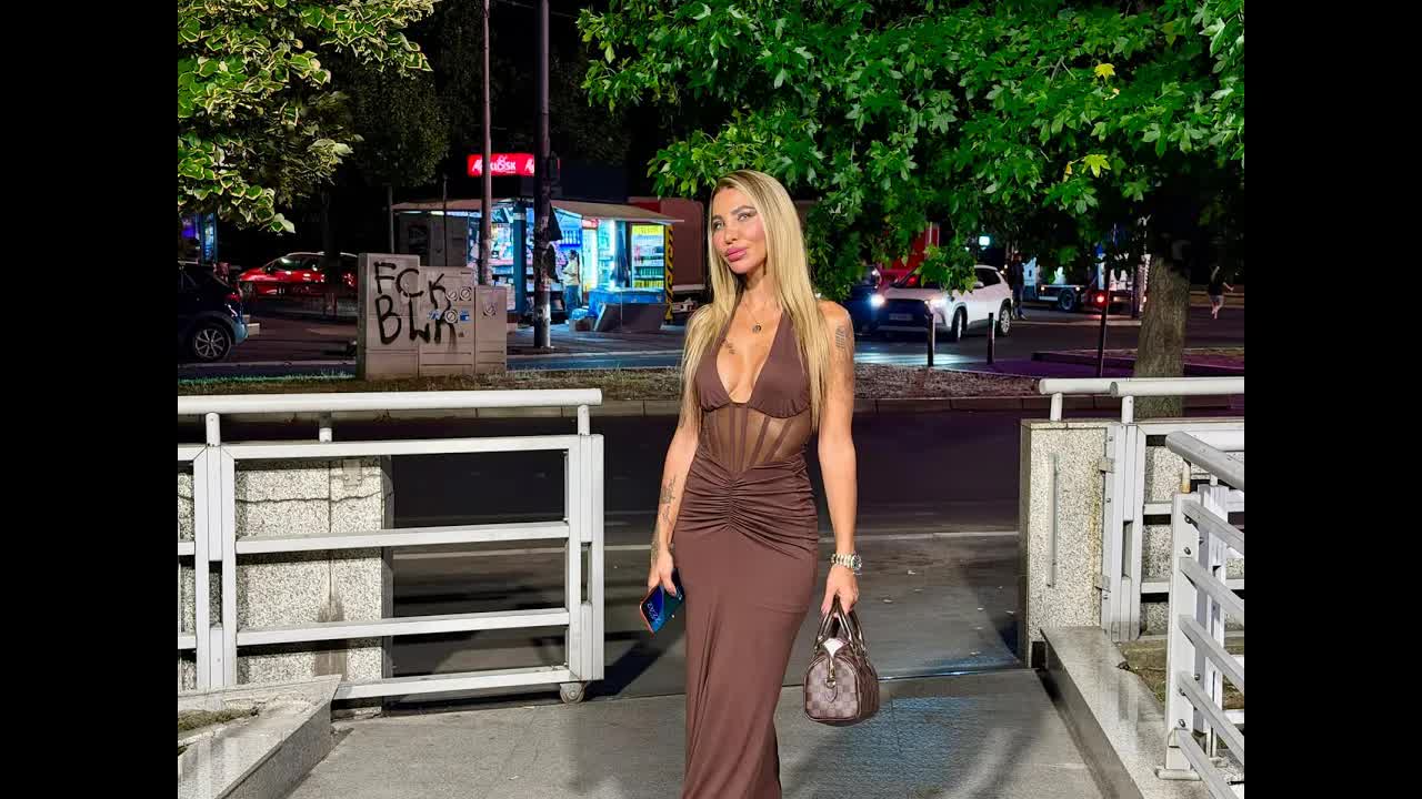 Aneli o strahu da joj otme dete i odnosu sa Asminom