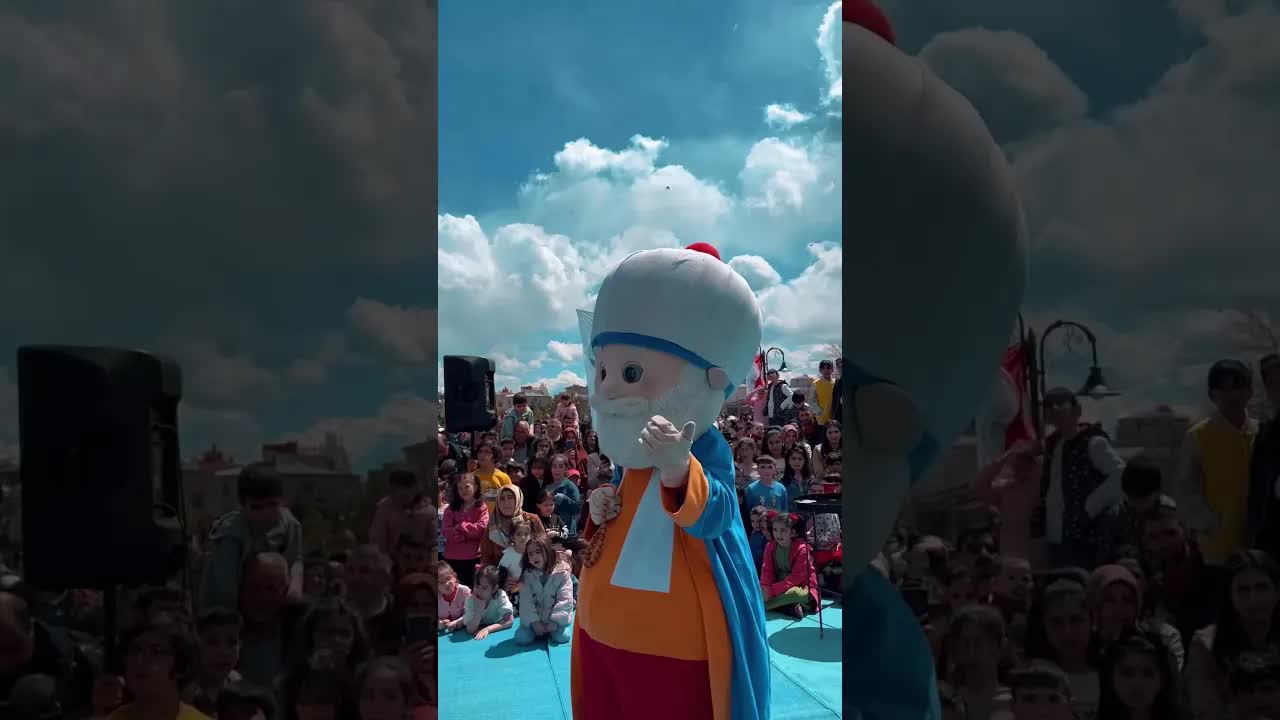 Çocuklara Neşe ve Gülümseme Hediyesi