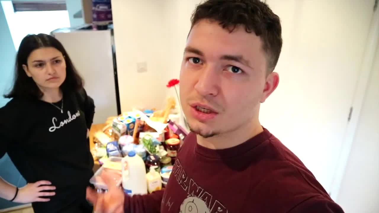 Cât costă mâncarea la Londra – Vlog de cumpărături
