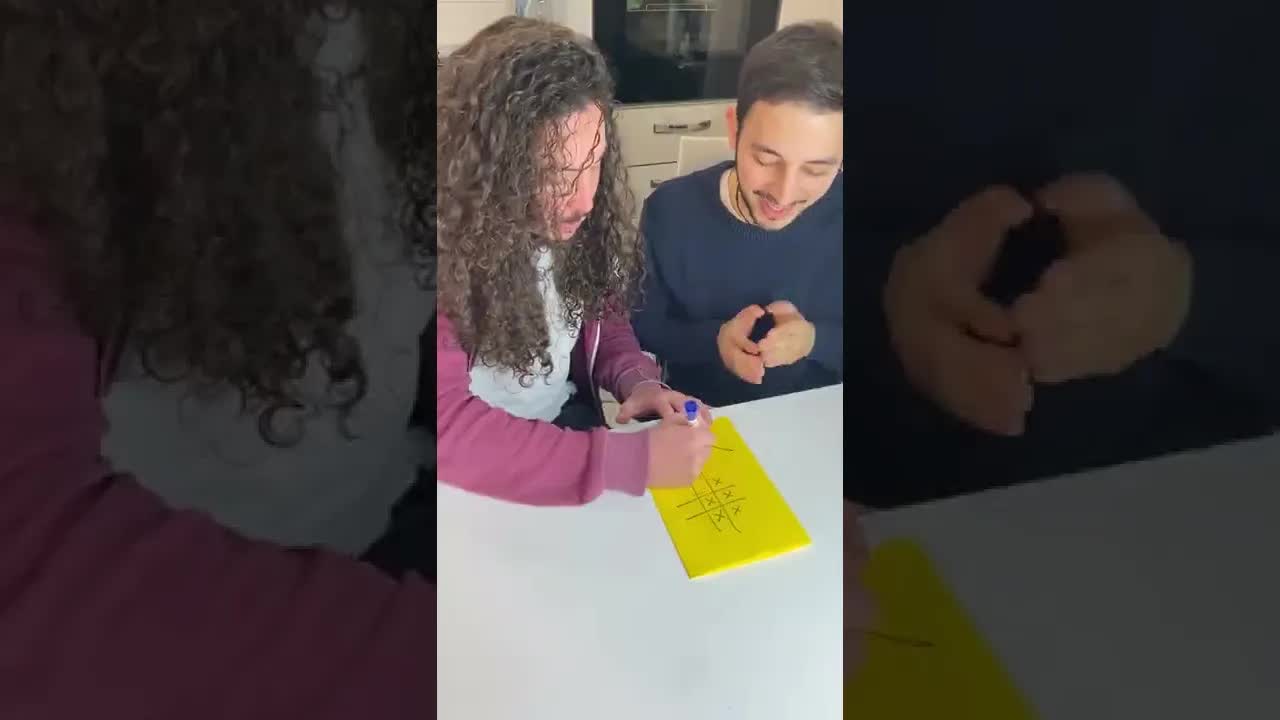 Gioco del Tris: Disegna senza fare tre in fila