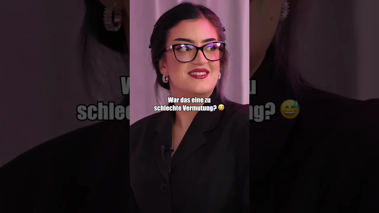 Streit um Outfit und fehlendes Oberteil
