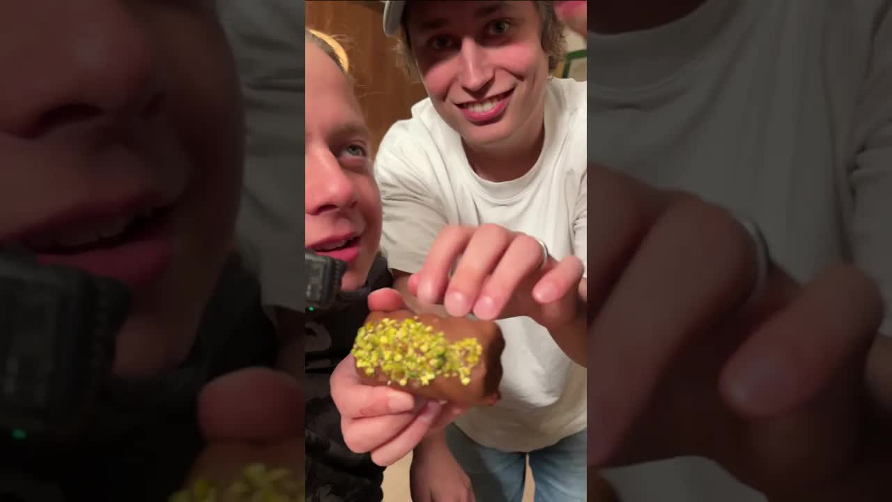 Viral Bakverk: Blåbär eller Mango?