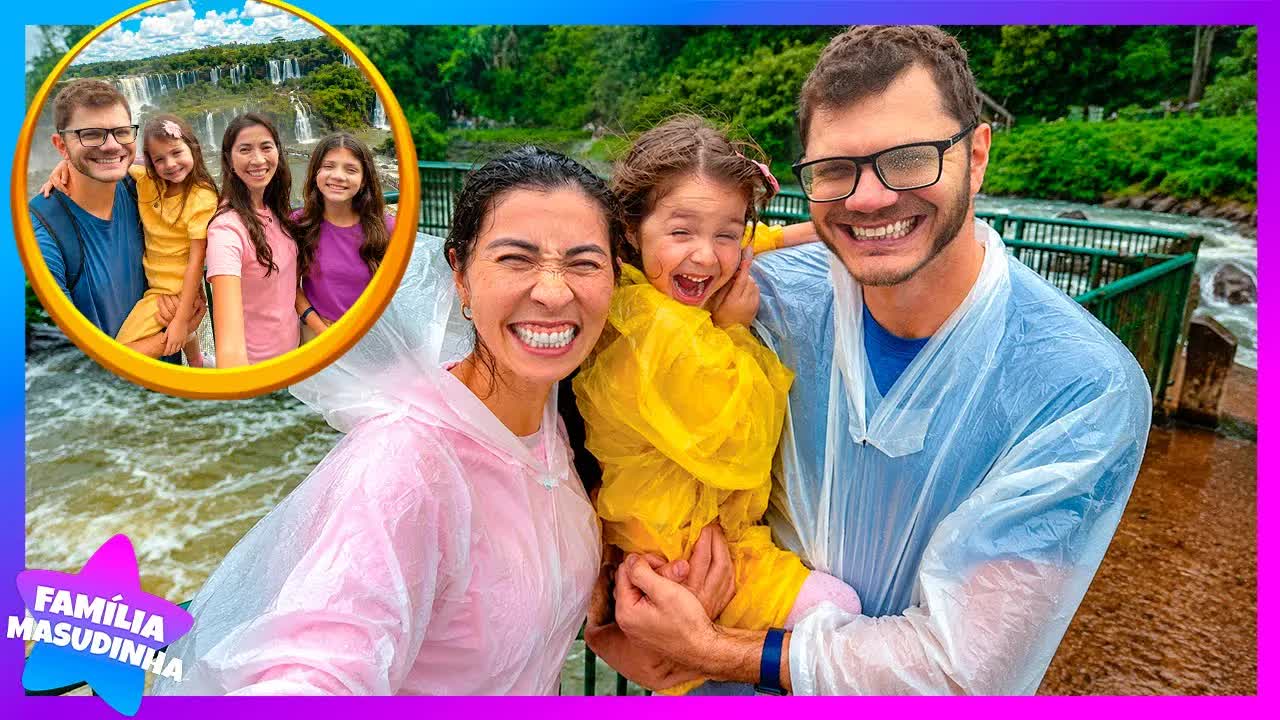 Dora conhece as cataratas do Iguaçu