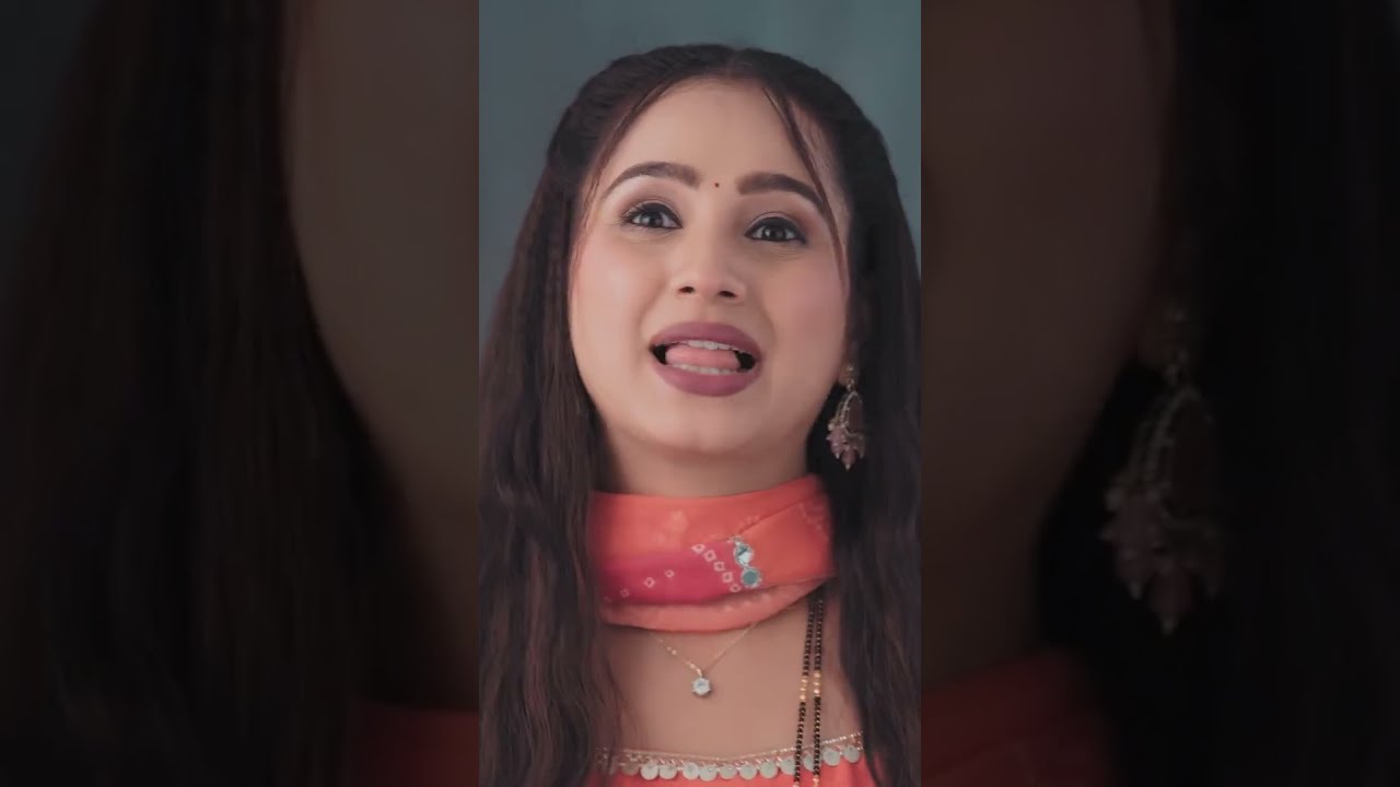 पार्सलच्या डिलिव्हरीची वाट पाहणारा पती