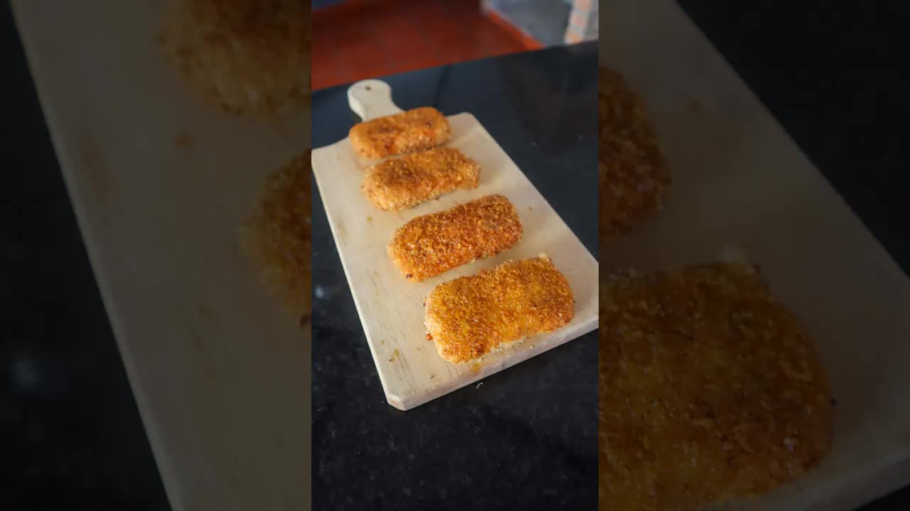 Cómo hacer palitos de queso mozzarella crujientes