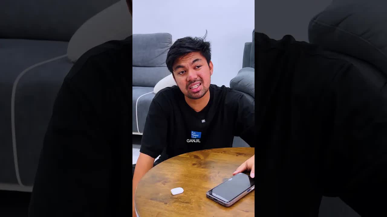 Adik Bodoh Dan Bapa Di Bank