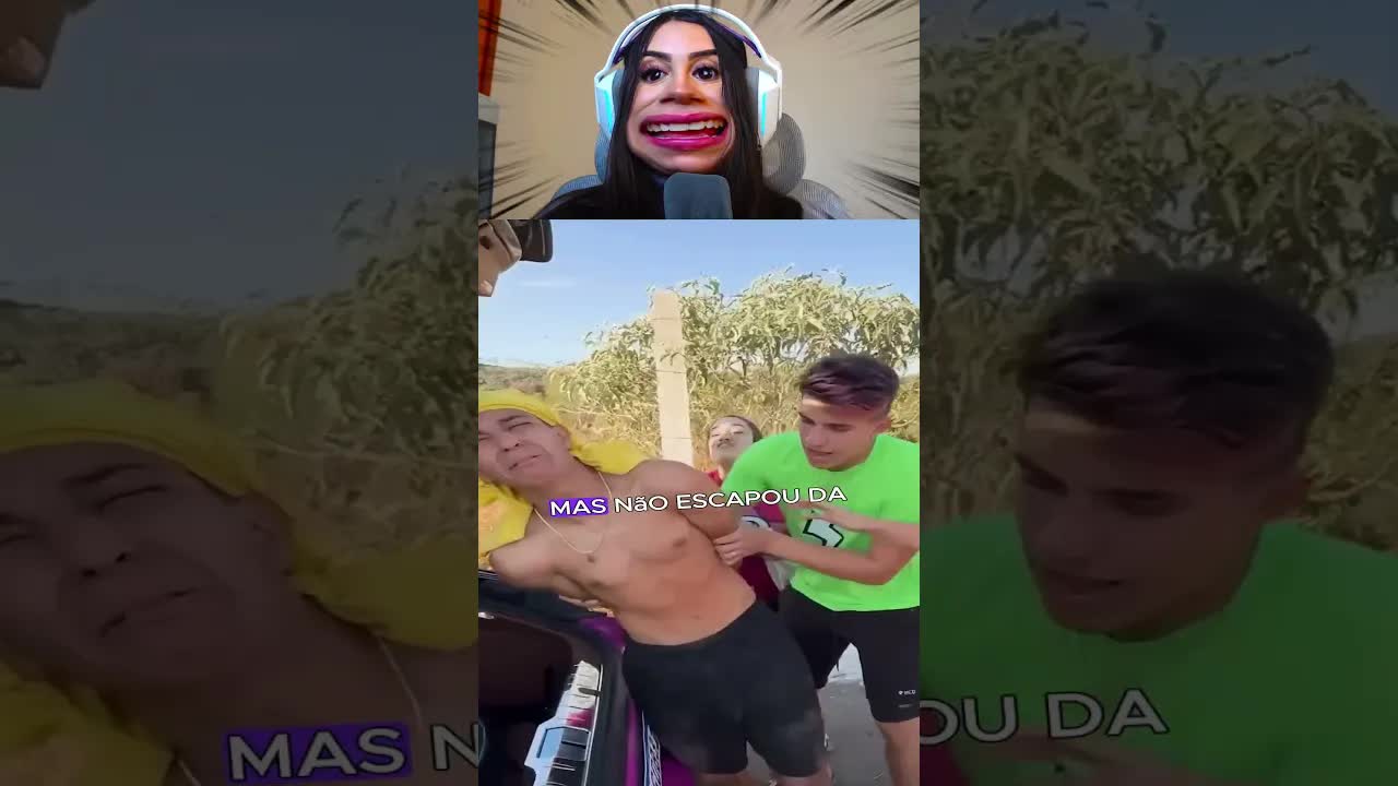 O Leozinho tomando banho e causando confusão